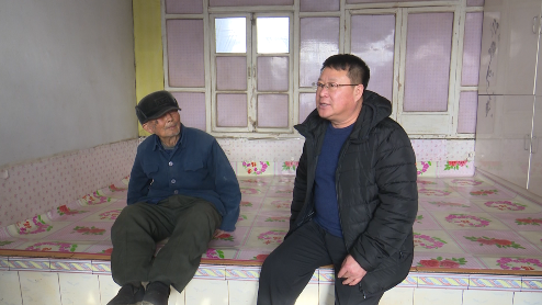 彰武县政协主席孙奎元走访慰问市级劳模孙万祥