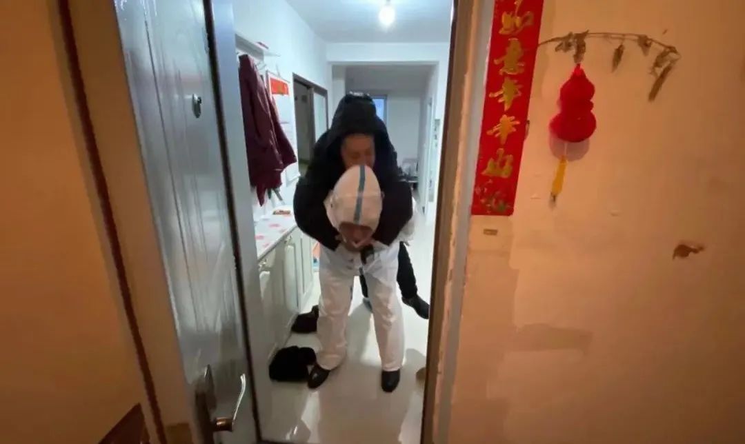 c.jpg