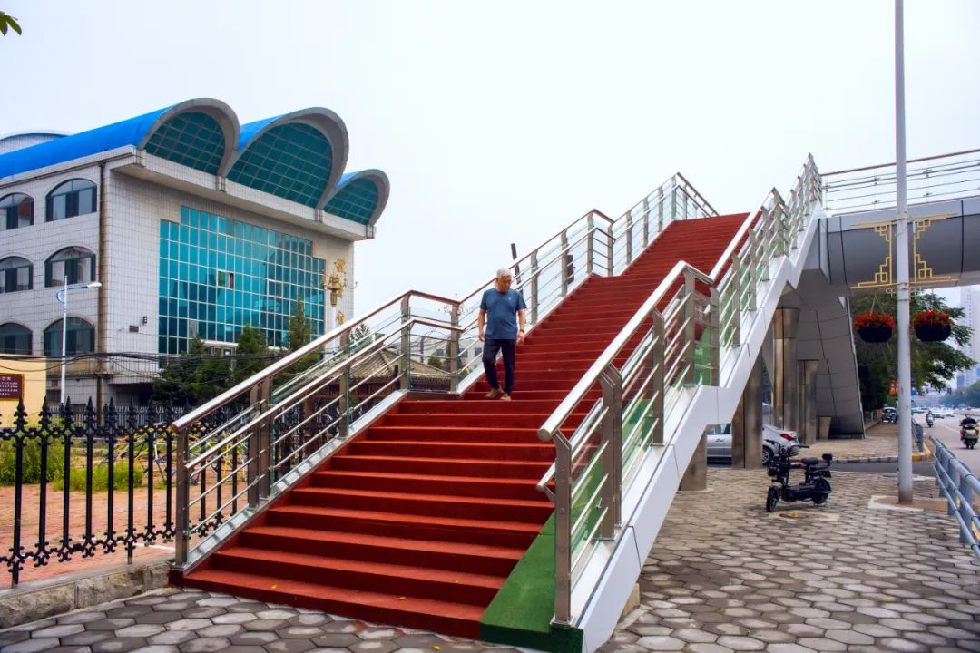 图片03.jpg